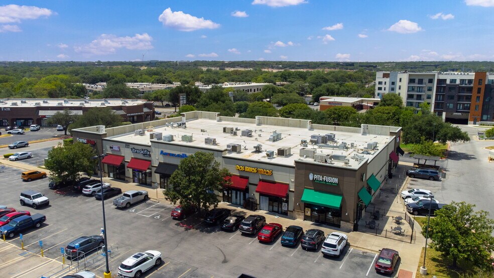 More Photos Of 2525 Anderson Ln W, Austin Unknown For Lease
