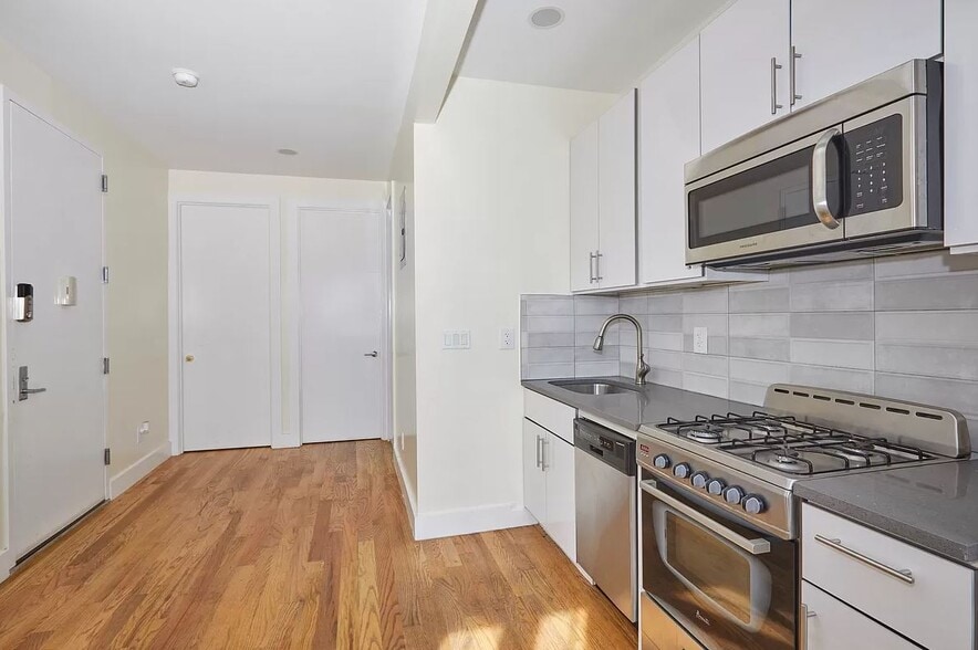 More Photos Of 1485 Fulton St, Brooklyn Apartments For Sale