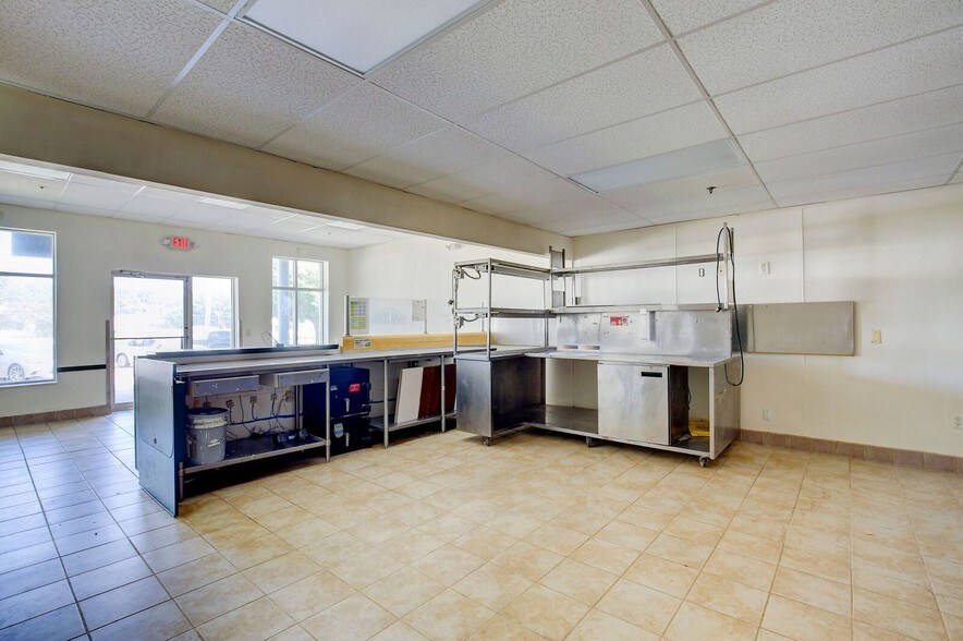 More Photos Of 2045-2047 State Route 35, South Amboy Storefront Retail Office For Lease