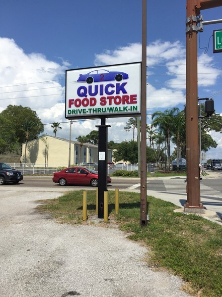More Photos Of 3155 Clark Rd, Sarasota Restaurant For Sale