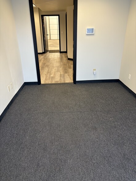 More Photos Of 4740 Forge Rd, Colorado Springs Warehouse For Lease