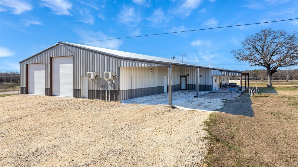 More Photos Of 7703 Prairie Creek Ln, Tolar Contractor Storage Yard For Sale