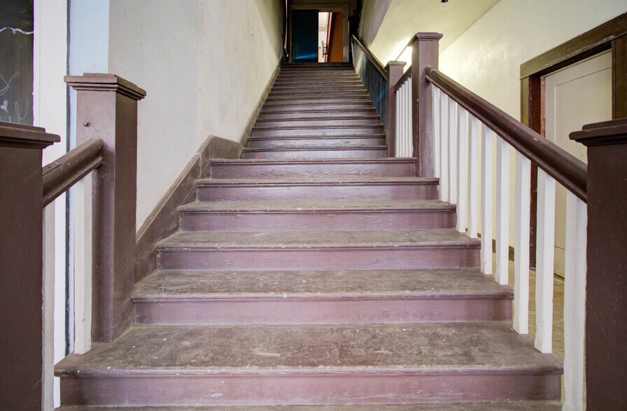 More Photos Of 155 S Miami Ave, Miami Storefront Retail Residential For Sale