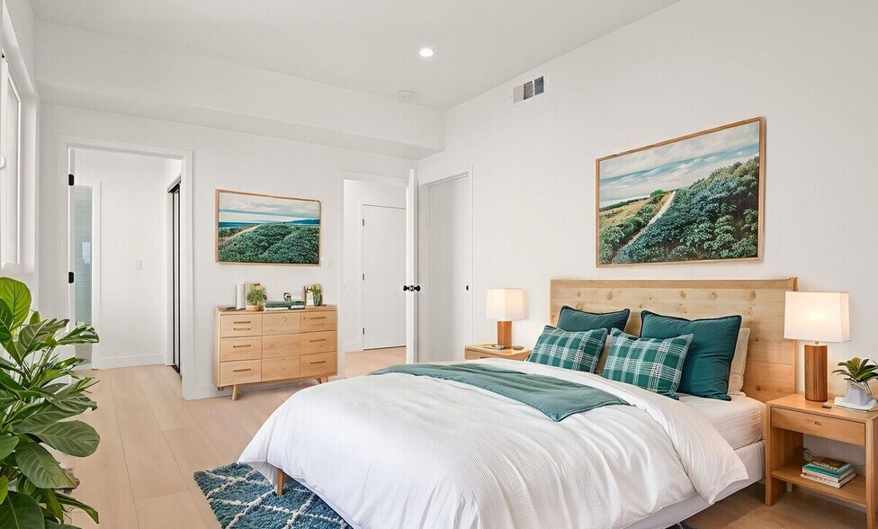 More Photos Of 1709 S Burnside Ave, Los Angeles Apartments For Sale