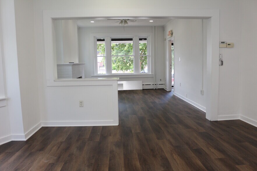 More Photos Of 725 Penn Ave, West Reading Storefront For Lease