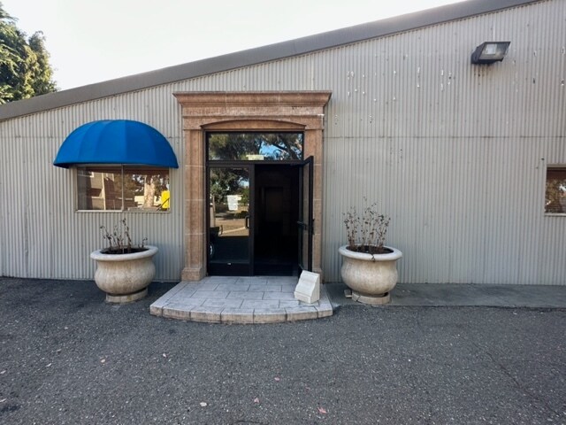 More Photos Of 3428 Bullock Ln, San Luis Obispo Warehouse For Lease