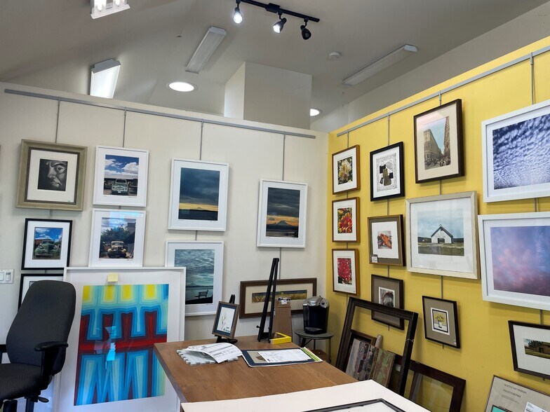 More Photos Of 2840 Madison St E, Seattle Freestanding For Sale