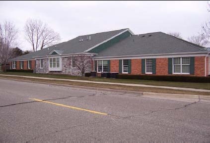 More Photos Of 21599 W 11 Mile Rd, Southfield Medical For Sale