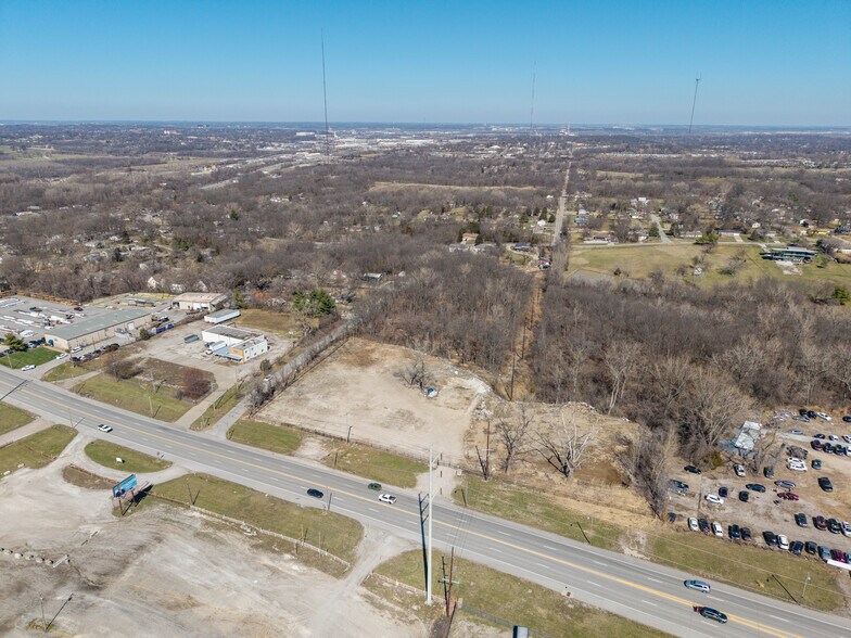 More Photos Of 8700 E US Highway 40, Kansas City Land For Sale