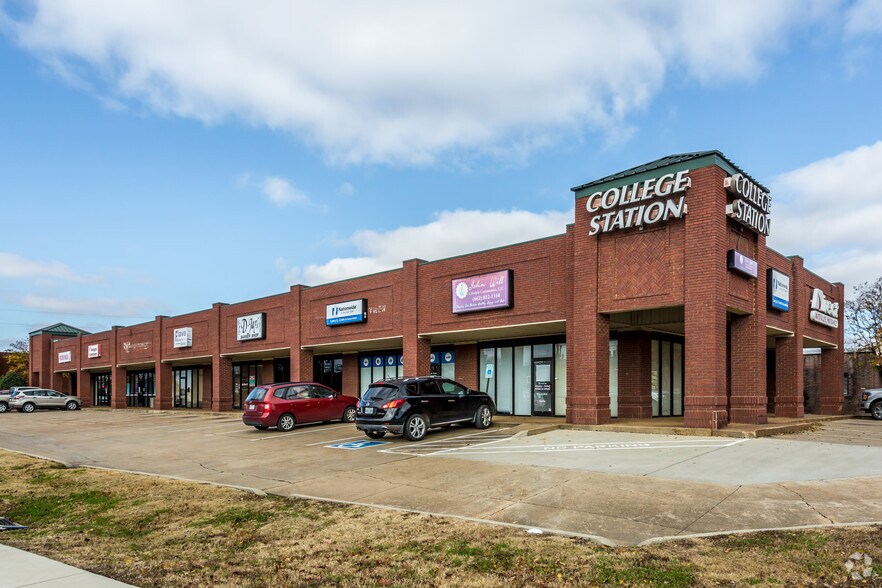More Photos Of 8810-8900 College St, Olive Branch Unknown For Lease