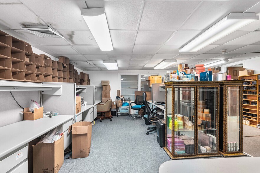 More Photos Of 362 Stockton St, Perth Amboy Storefront For Sale