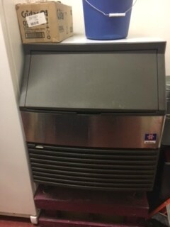 More Photos Of 1302 S Madison St, Ludington Bar For Sale