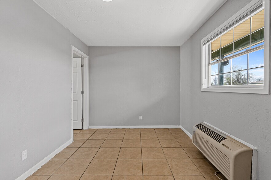 More Photos Of 1820 E Texas St, Bossier City Apartments For Sale