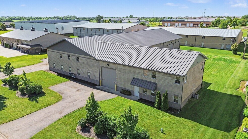 Primary Photo Of 12531 W Horseshoe Dr, New Lenox Warehouse For Sale