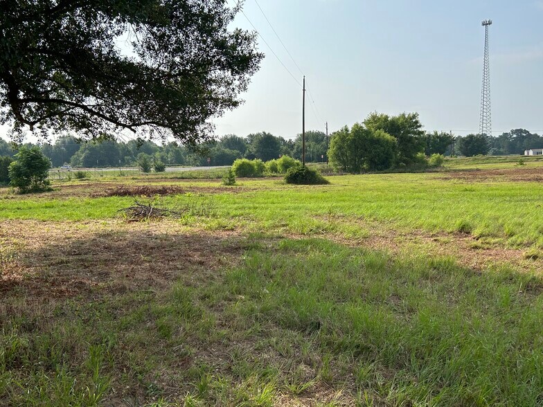 More Photos Of South US Hwy 79/84, Palestine Land For Sale