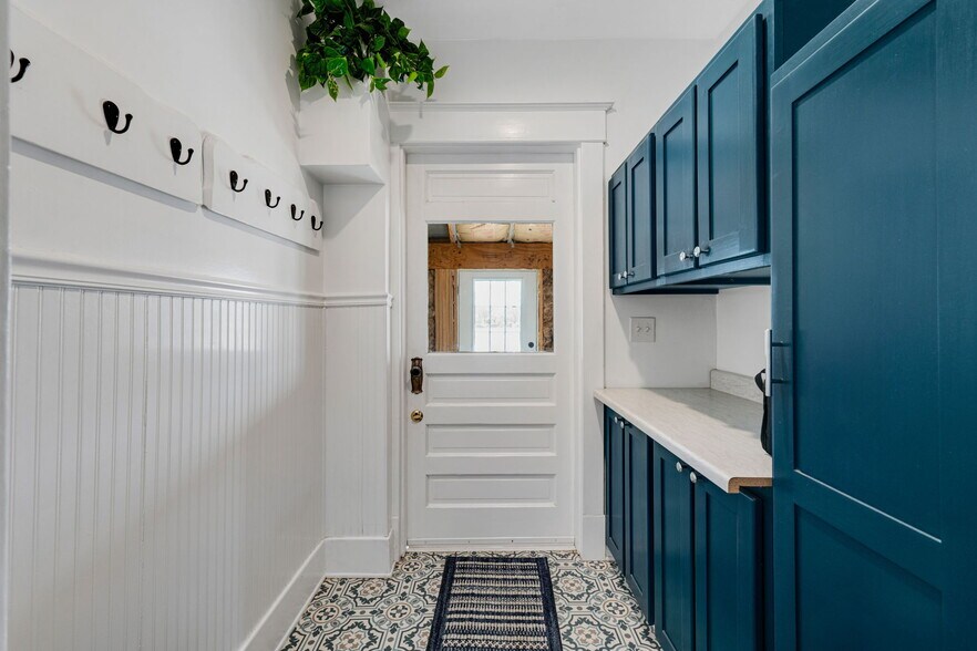 More Photos Of 224 5th St, Hugo Multifamily For Sale