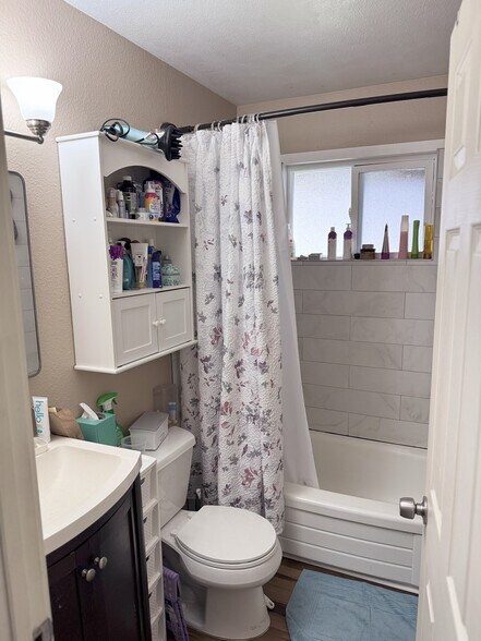 More Photos Of 3313 E 17th St, Vancouver Apartments For Sale