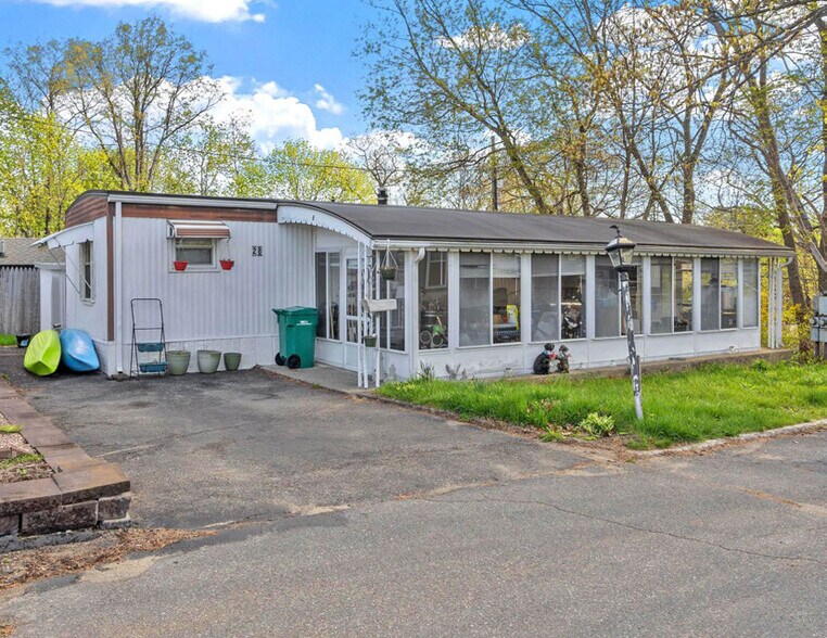 More Photos Of 1237 Central St, Leominster Multifamily For Sale