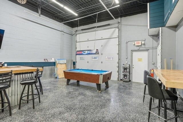 More Photos Of 968-980 Main St, Crete Freestanding For Sale