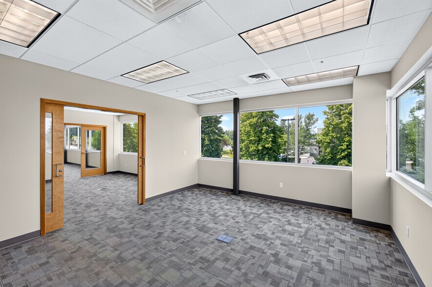 More Photos Of 2208 N Swing Ln, Liberty Lake Medical For Lease