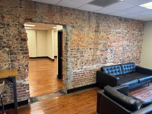 More Photos Of 200 N Main St, Greenville Office Residential For Lease