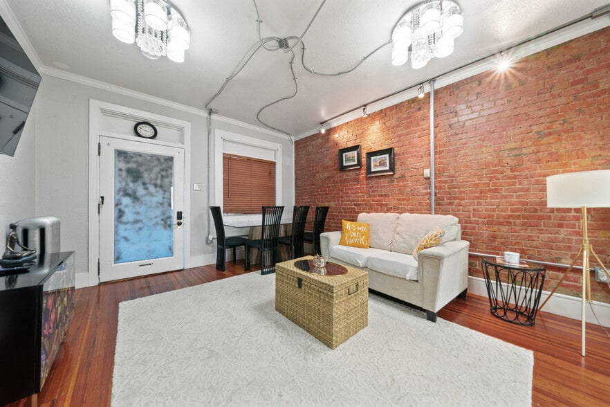 More Photos Of 114 Colorado Ave, Pueblo Apartments For Sale