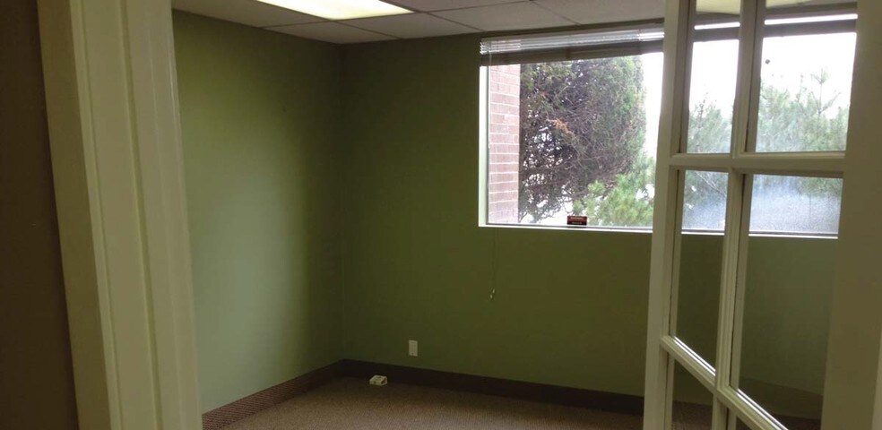 More Photos Of 4685 S Highland Dr, Holladay Office For Lease