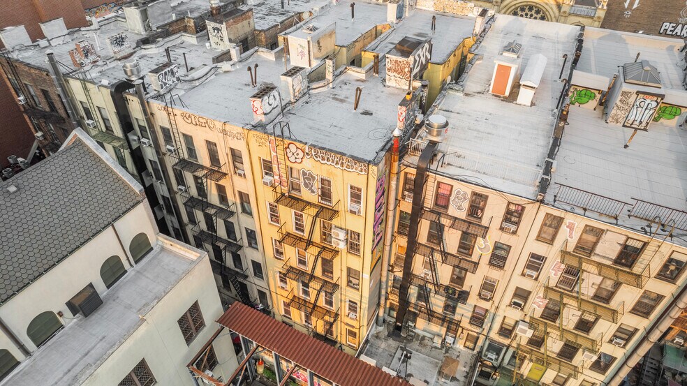 More Photos Of 15 Eldridge St, New York Apartments For Sale