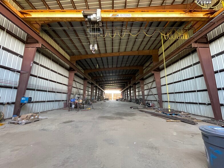 More Photos Of 9027 Blewett Rd, Beaumont Manufacturing For Sale