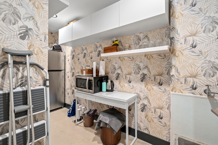 More Photos Of 301 Altara Ave, Coral Gables Apartments For Sale