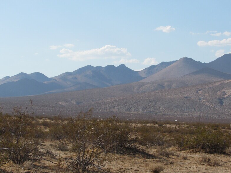More Photos Of 341-153-16-00-8 Javis, Inyokern Land For Sale