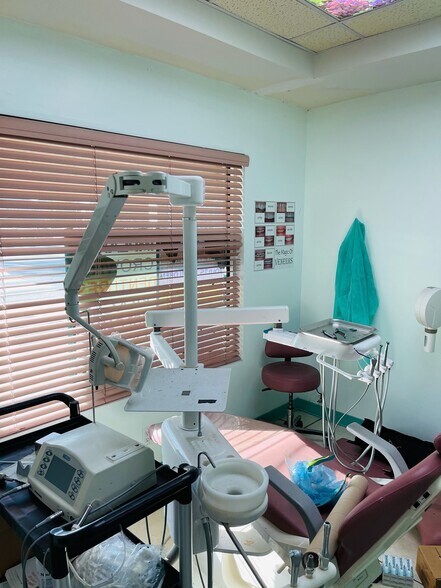 More Photos Of 10455 Lower Azusa Rd, Temple City Medical For Sale