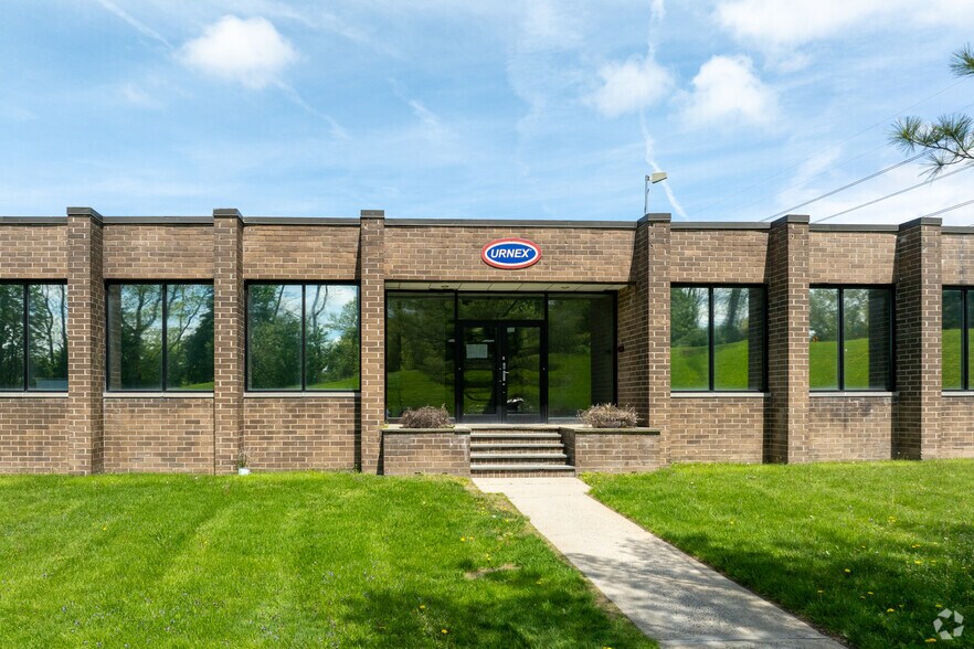 More Photos Of 700 Executive Blvd, Elmsford Manufacturing For Lease