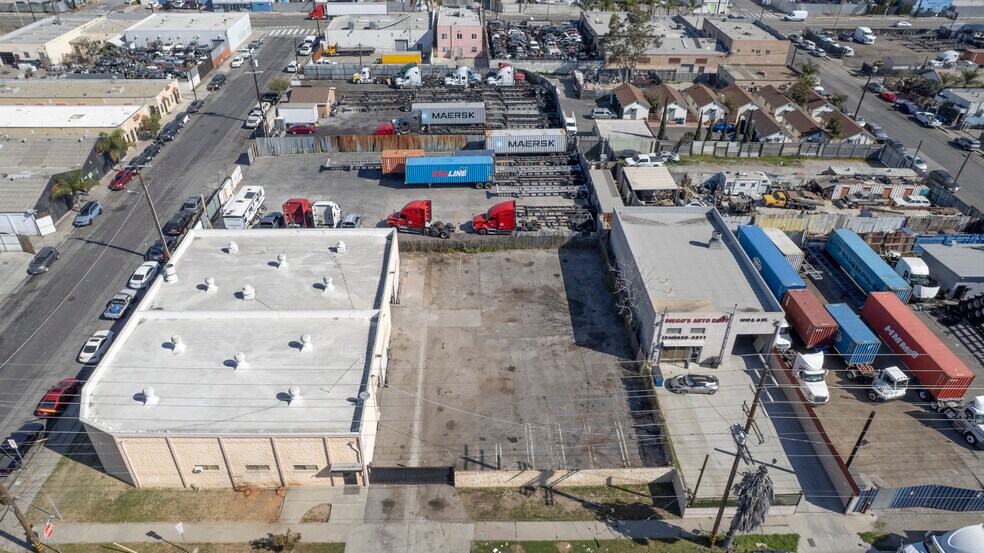 More Photos Of 1003 E G St, Wilmington Warehouse For Lease