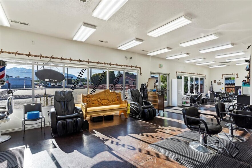 More Photos Of 3775 S 2700 W, West Haven Storefront For Sale