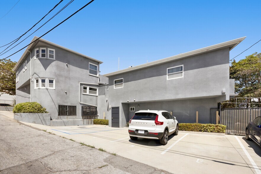 More Photos Of 1250 Edris Dr, Los Angeles Apartments For Sale