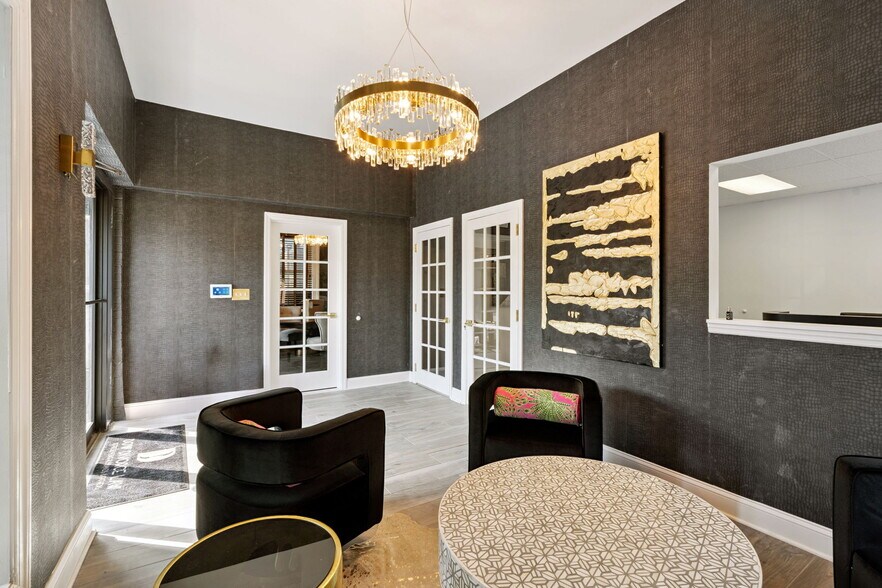 More Photos Of 187-189 N Main St, Milltown Medical For Sale