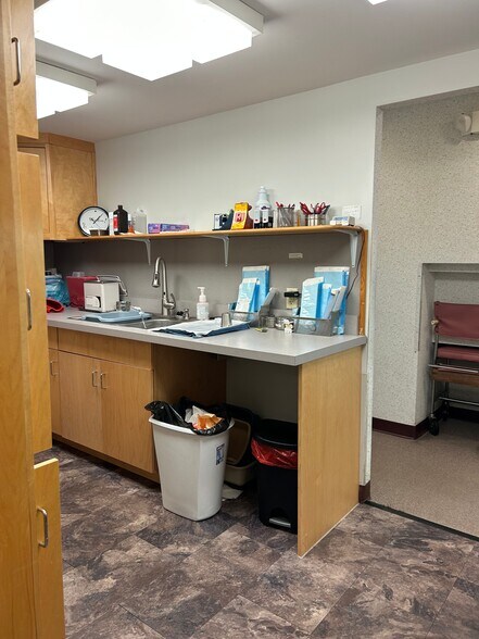 More Photos Of 517 E Lancaster Ave, Shillington Medical For Lease