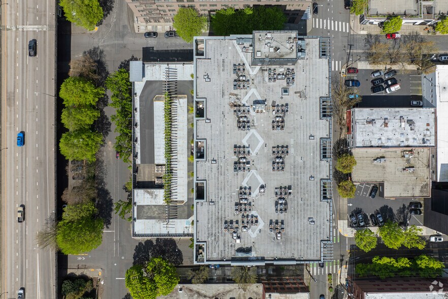 More Photos Of 1405 NW Johnson St, Portland Apartments For Sale