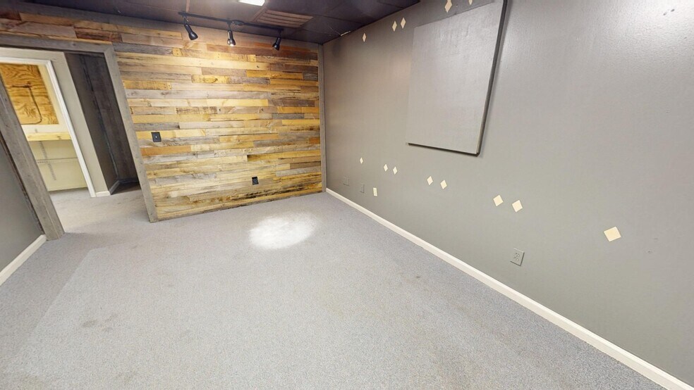 More Photos Of 4187 Milgen Rd, Columbus Warehouse For Lease