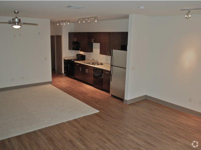 More Photos Of 744 Brick Row, Richardson Apartments For Lease