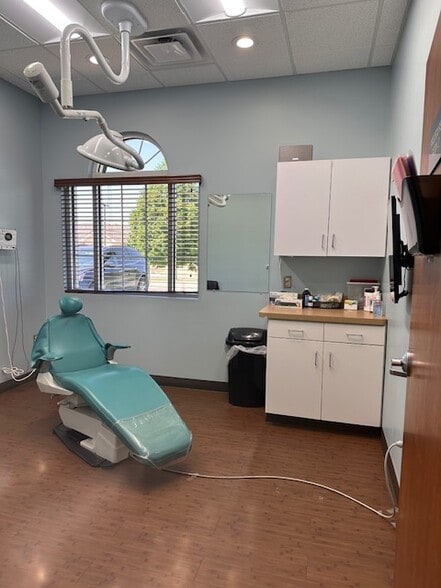 More Photos Of 5084 Villa Linde Pky, Flint Medical For Lease