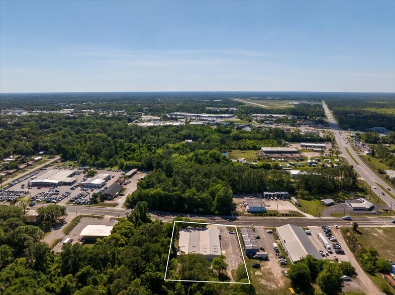 More Photos Of 607 Palm Ave, Palatka Flex For Sale