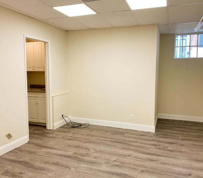 More Photos Of 2480-2482 Mission St, San Francisco Medical For Lease