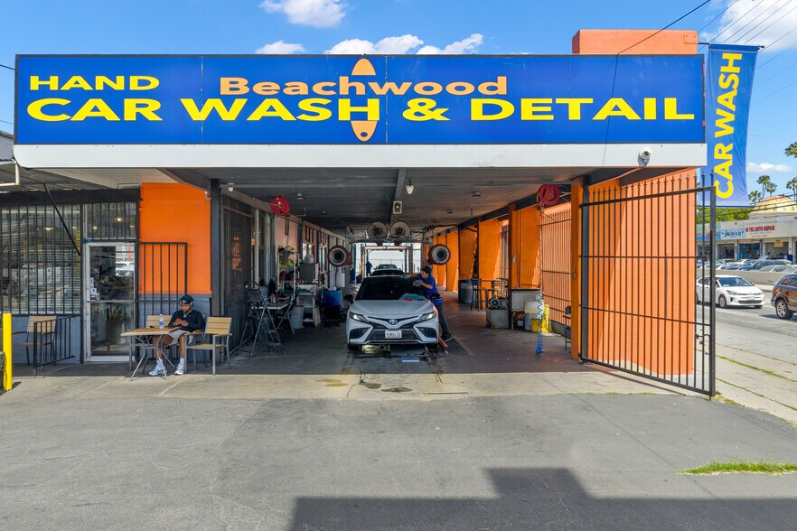 More Photos Of 6061 Santa Monica Blvd, Los Angeles Carwash For Sale