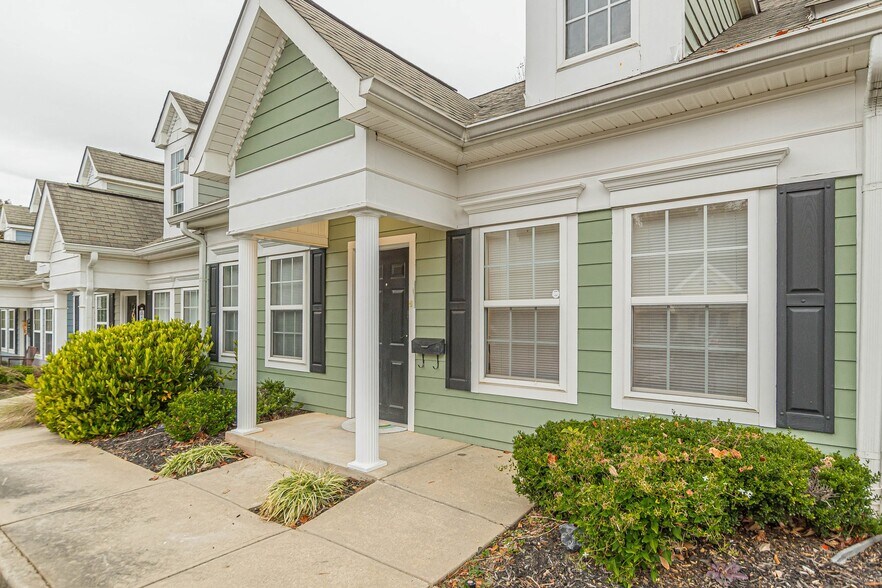 More Photos Of 500 Lanier Ave W, Fayetteville Office For Lease