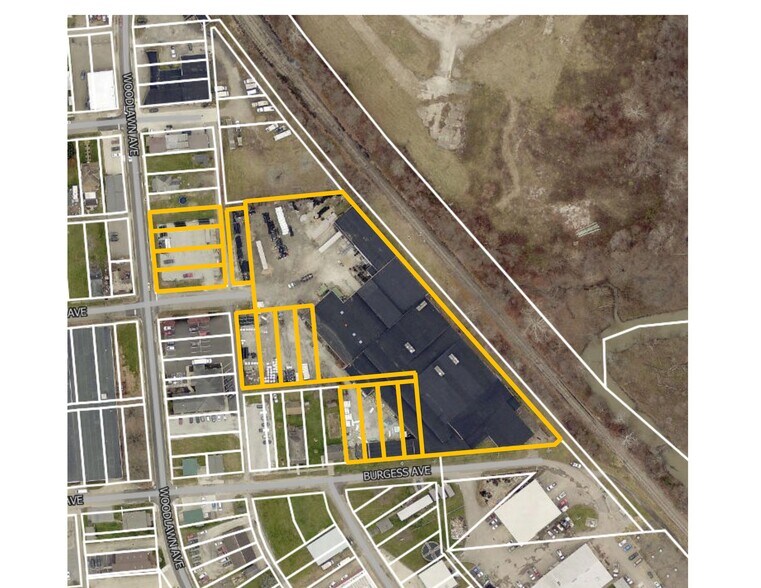More Photos Of 1101 Woodlawn Ave, Cambridge Warehouse For Sale