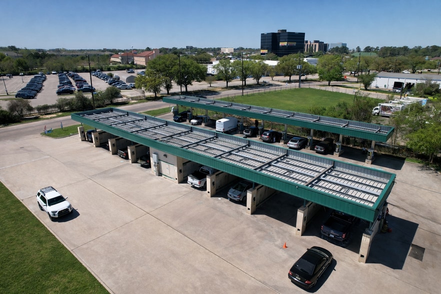 Primary Photo Of 1625 Cypress Station Dr, Houston Carwash For Sale