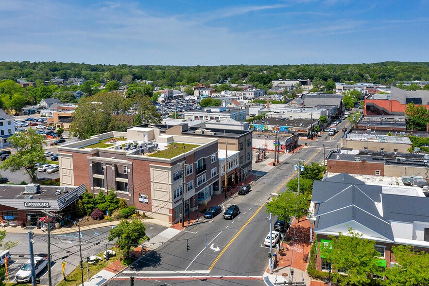 More Photos Of 425 New York, Huntington Apartments For Lease