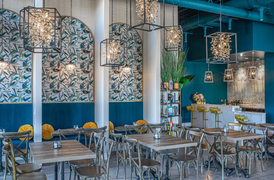 More Photos Of 3616 Spring Mountain Rd, Las Vegas Freestanding For Lease